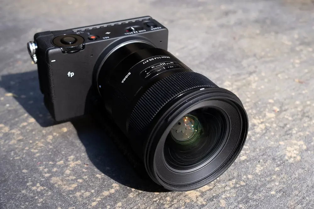 シグマ SIGMA fp L ボディの新品/中古の在庫一覧 | みんなのカメラ